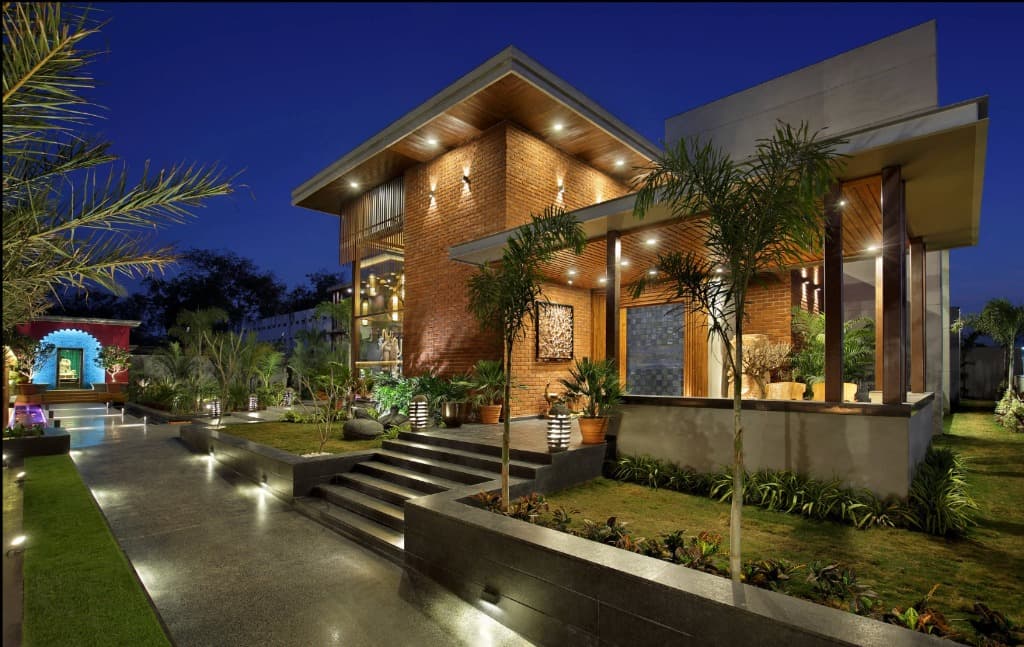 100+ Projects Milestone